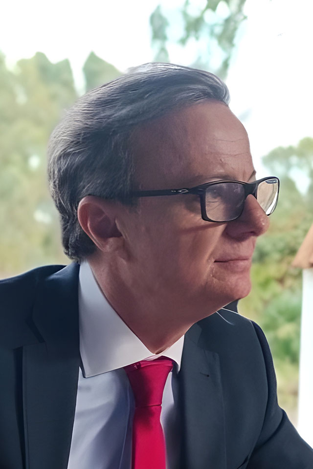 Francisco Manuel Fernández Cabrera - Abogado